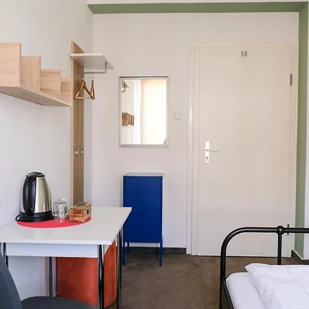Hostel City Sued-3